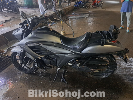 Suzuki intruder Fi abs 2020